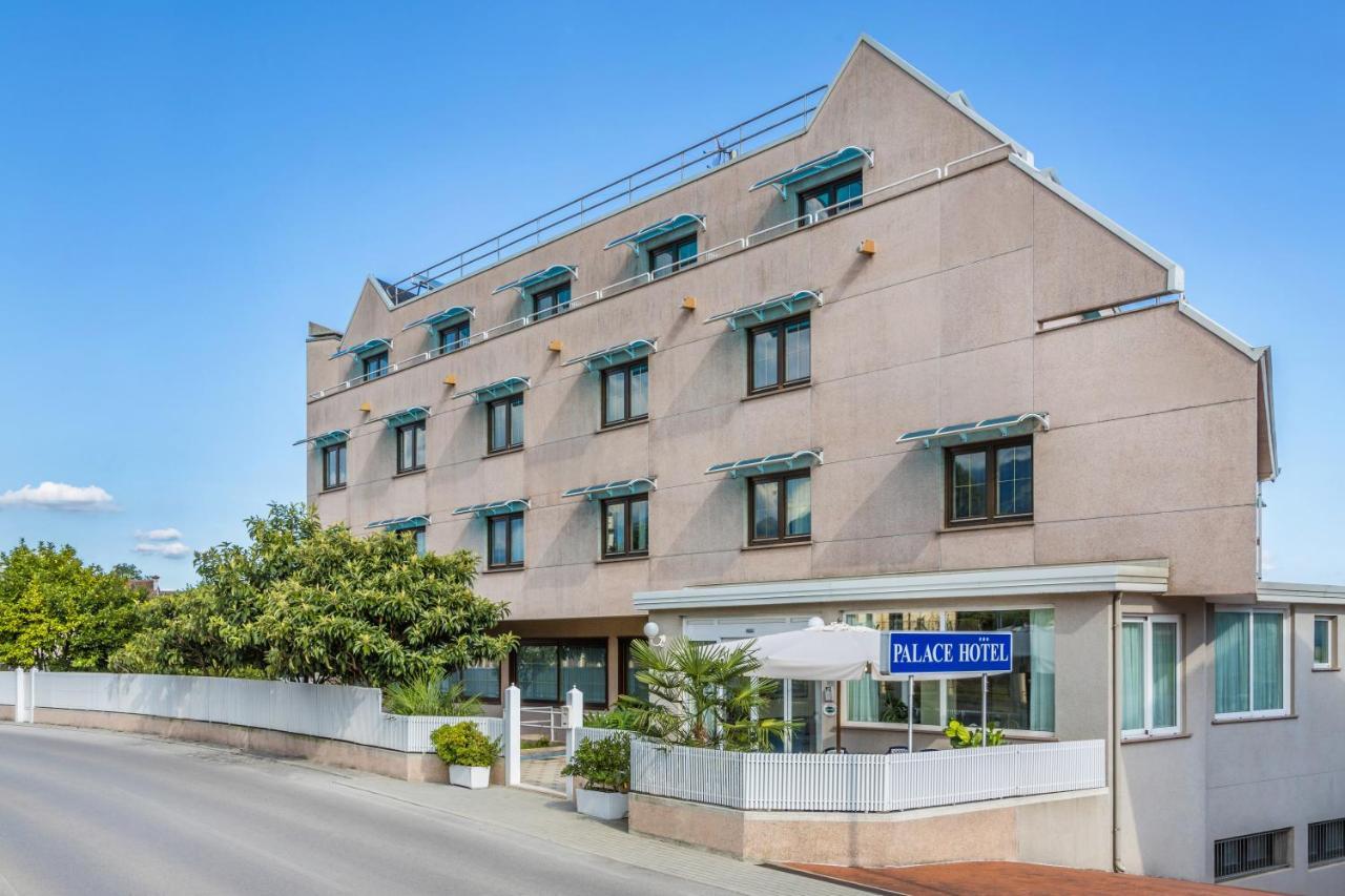 Aviano Palace Hotel Exterior foto